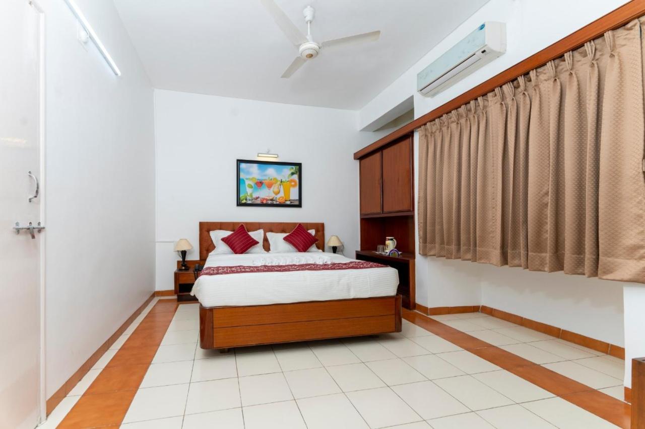 Hotel Green Field Satara Luaran gambar