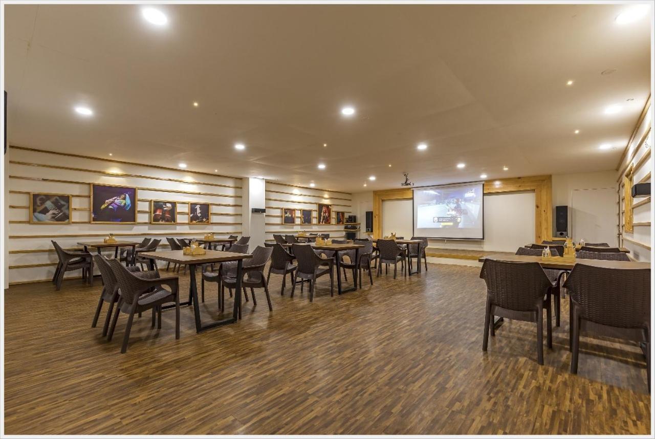 Hotel Green Field Satara Luaran gambar